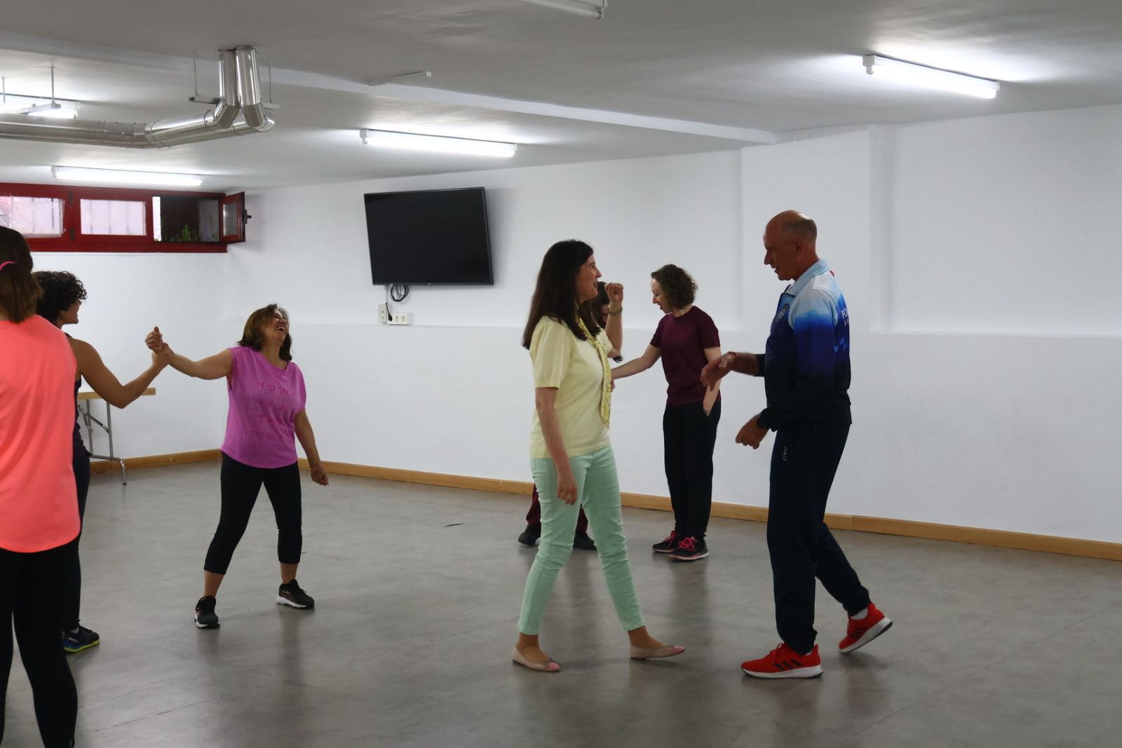 Primer taller de autodefensa en el Centro de Participación Luis Vives