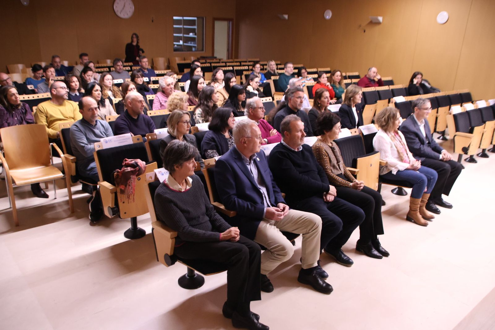 El Centro de Investigación del Cáncer (CIC) organiza un homenaje al personal que cumple 25 años