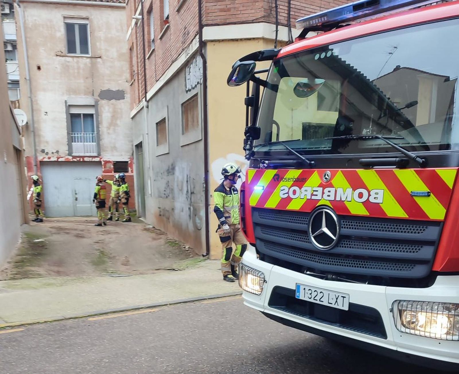 Cae el muro de una casa en Zamora capital 