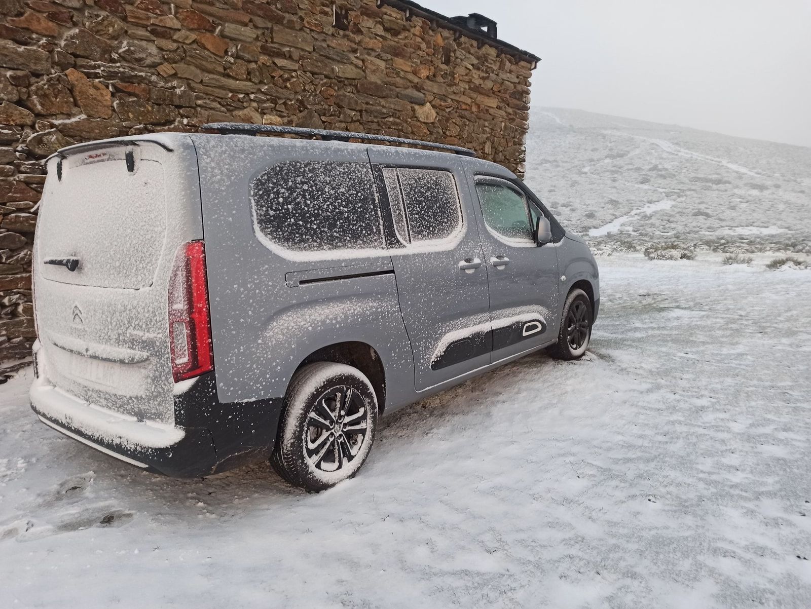 Furgoneta camper del canal Only Camper en Sanabria