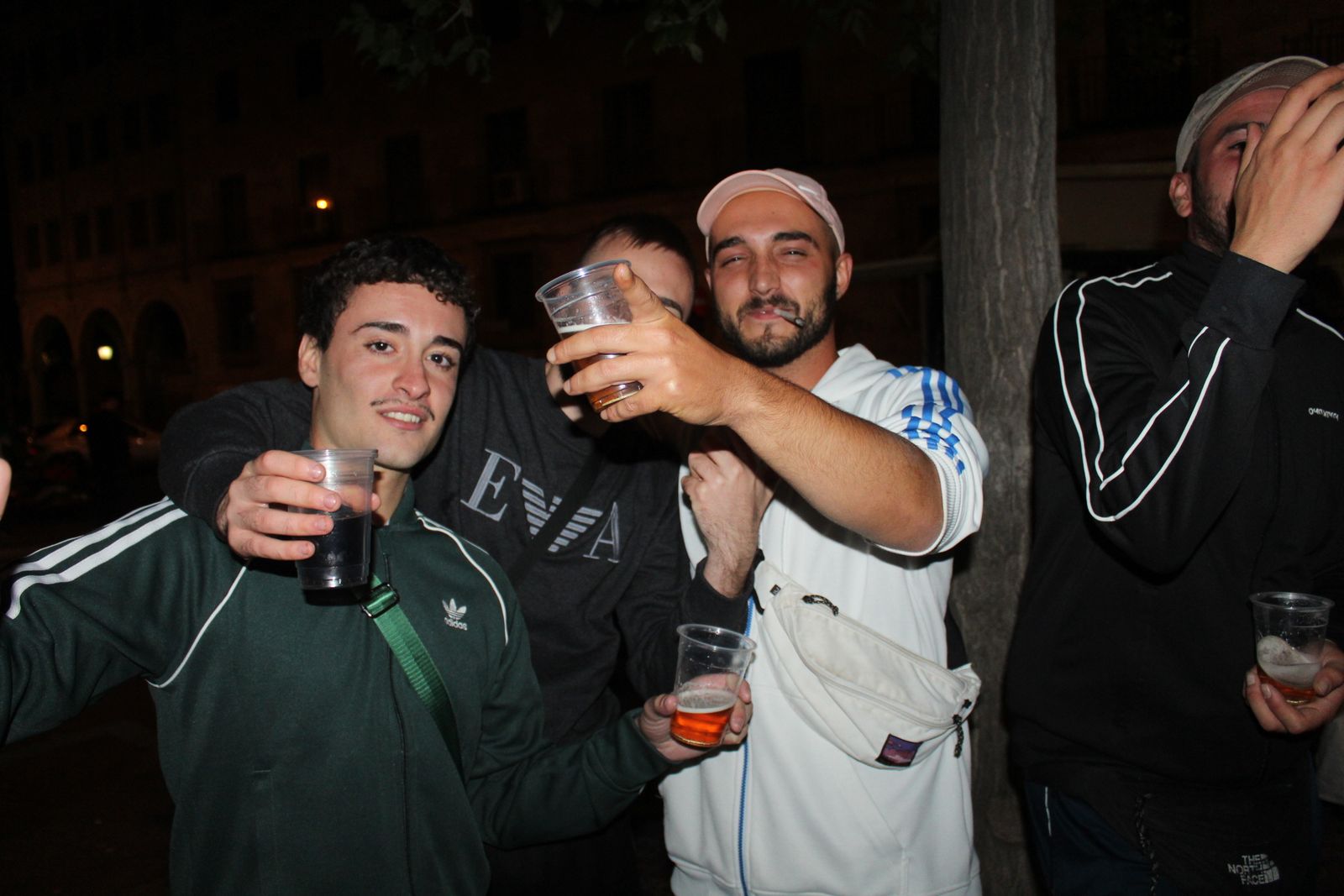 Cientos de personas disfrutan en la Feria de Día durante este martes en Salamanca