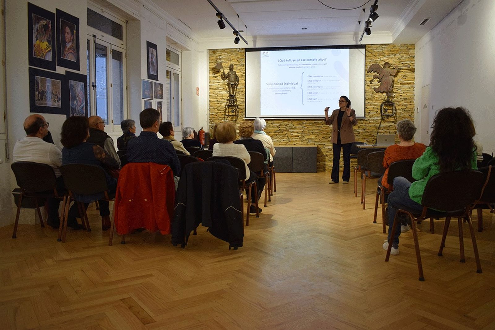 Un instante de la charla