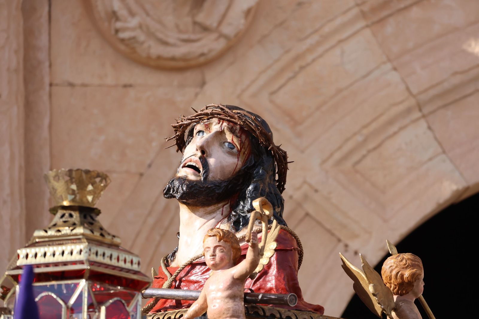 Revive las imágenes de la procesión del Santo Entierro en Fuentesaúco