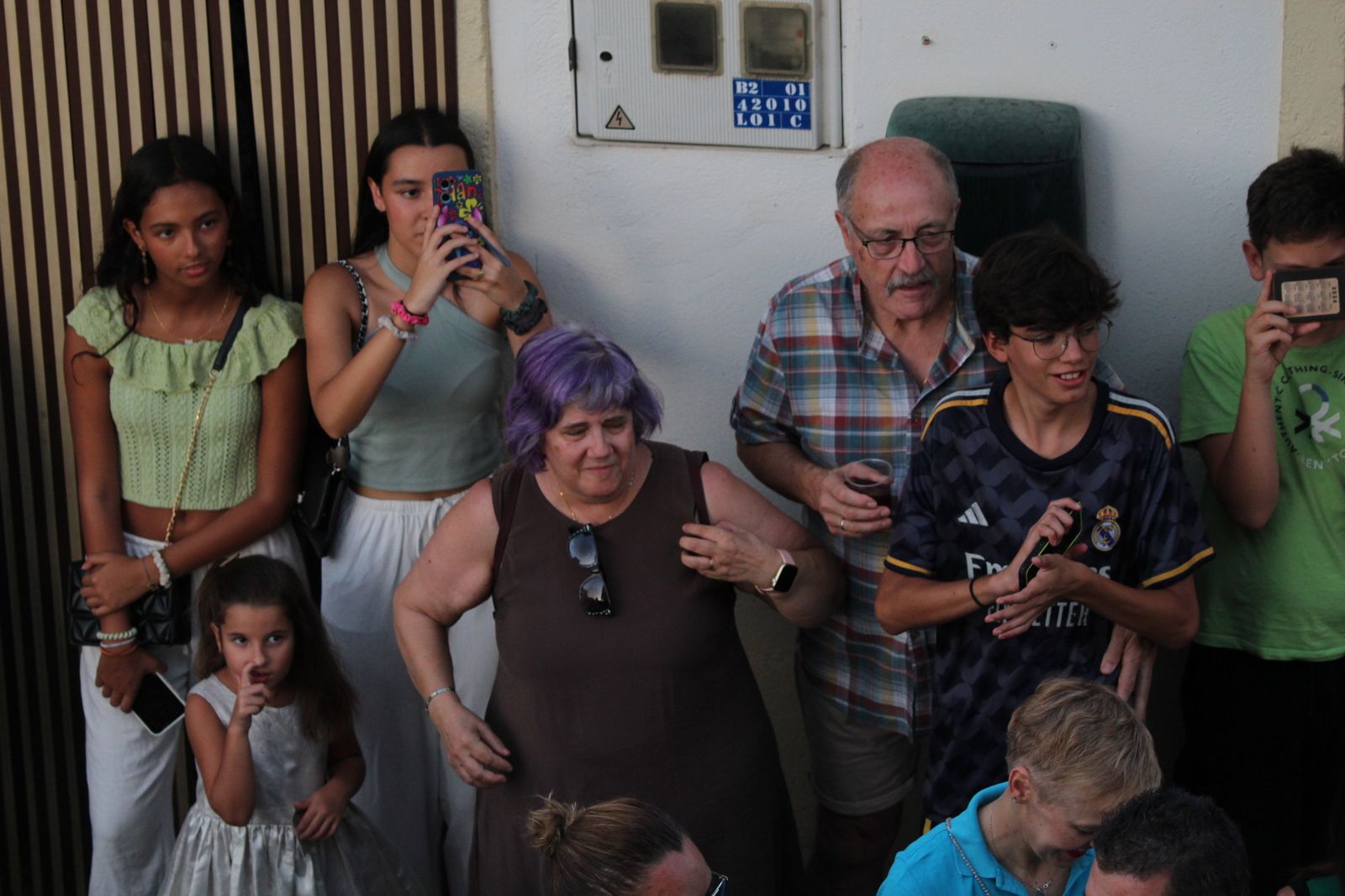 Doñinos de Salamanca. Pregón a cargo de la Asociación Noonan con Celia Vega Cepriá. Acto amenizado con sangría y la charanga El bombazo.