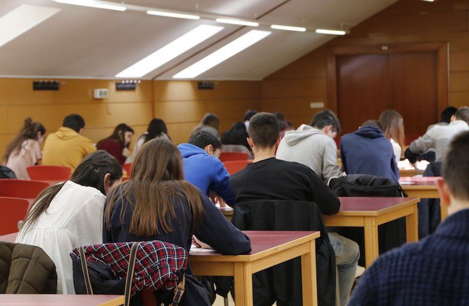 Los estudiantes de posgrado se doblan en la USAL en los últimos años