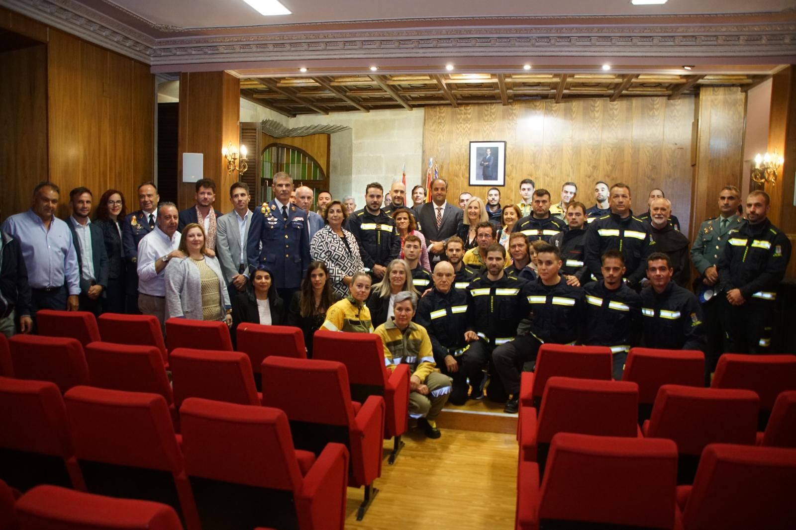 Los Bomberos de la Diputación dan voz al pregón de las fiestas de Alba de Tormes
