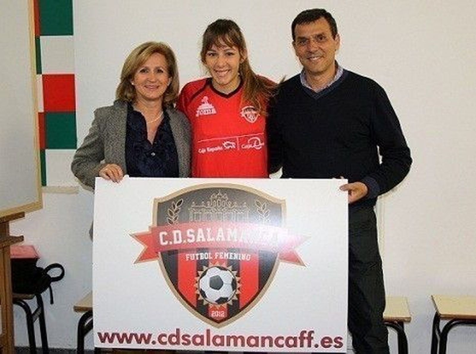 El CD Salamanca FF se desmarca de los insultos sufridos por un colegiado al final de su partido infantil