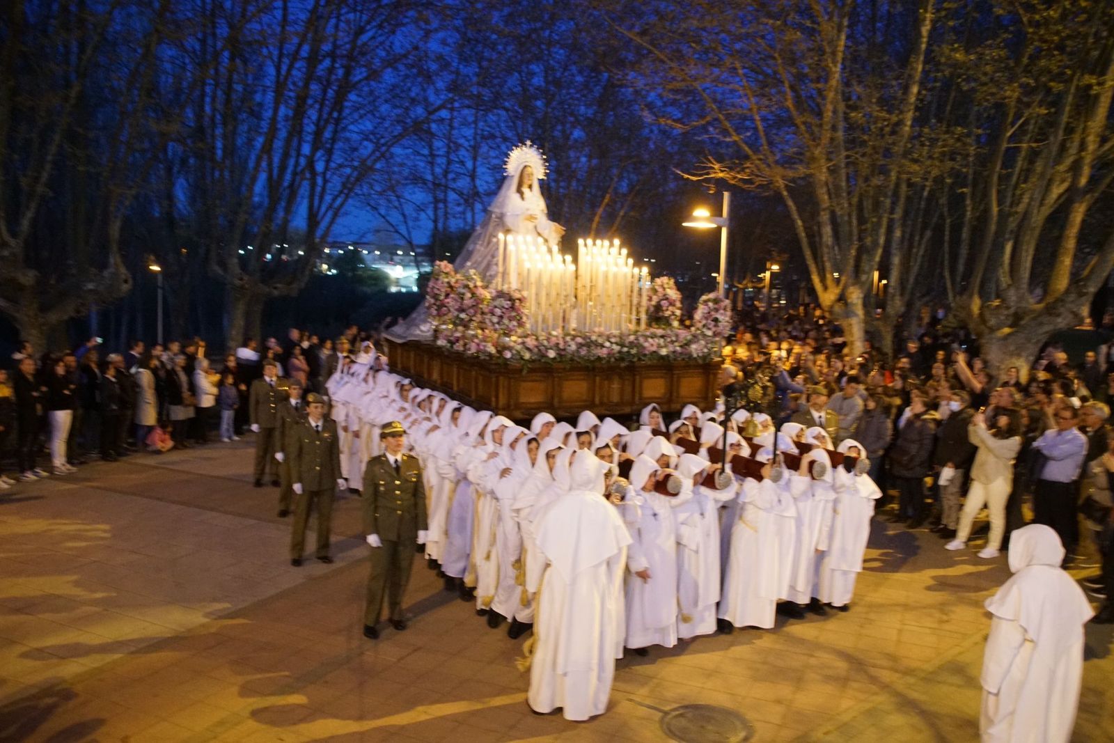 a4e459b0-e731-43c9-b74c-365795105b4e