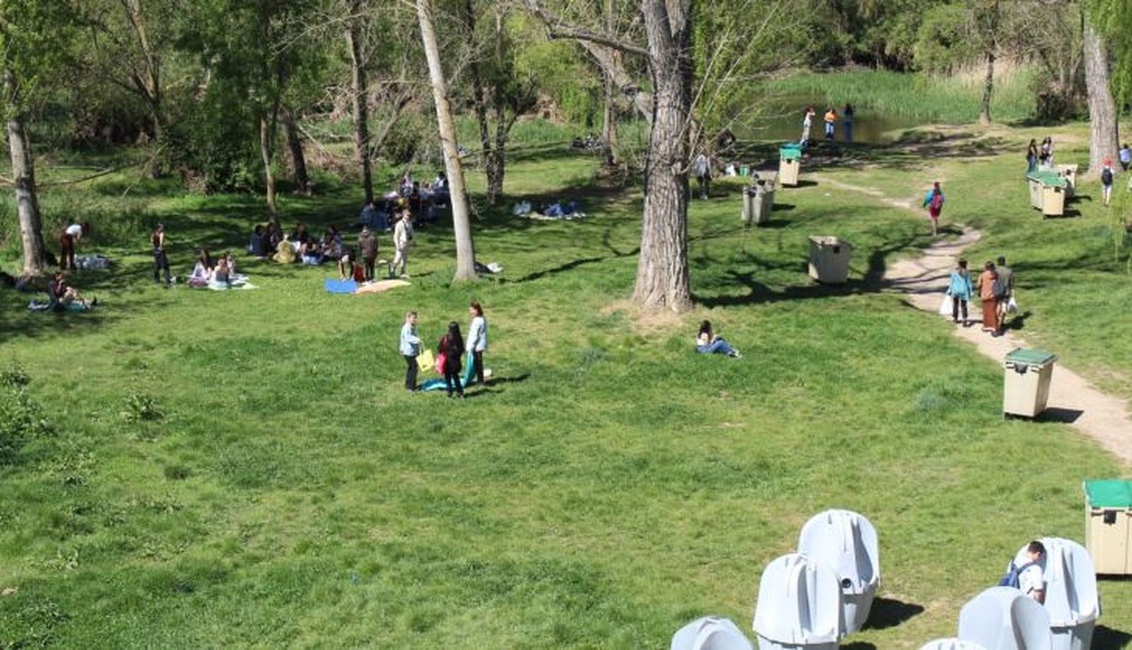 Lunes de Aguas en el Puente Romano