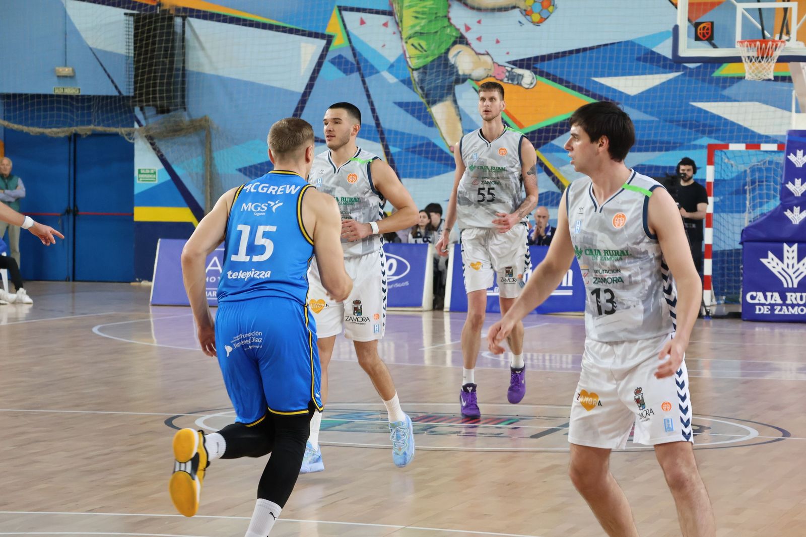 GALERÍA | Revive el esperado encuentro entre el CB Zamora y el Movistar Estudiantes