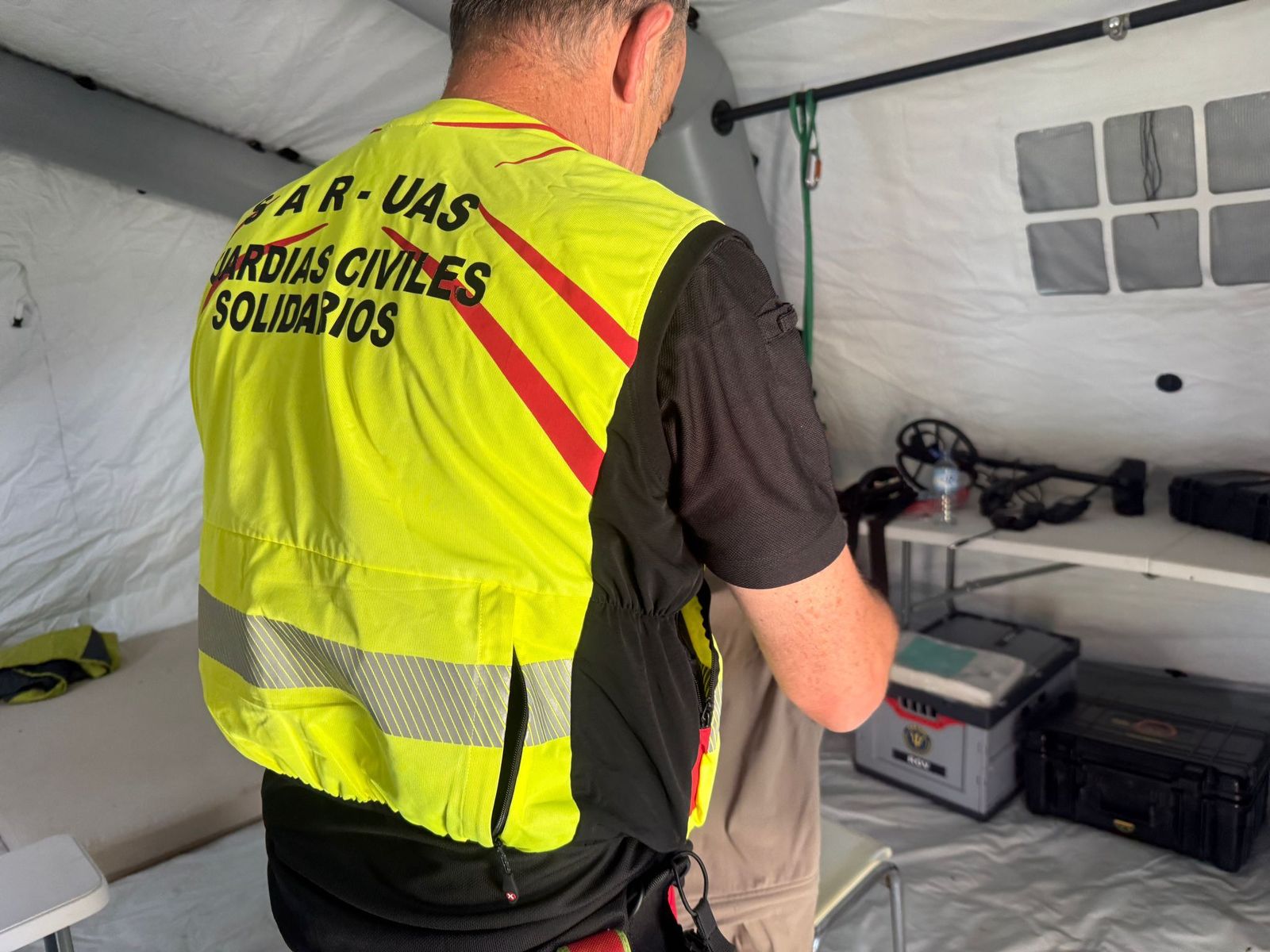 amplio-dispositivo-de-busqueda-por-el-montanero-desaparecido-en-la-sierra-de-bejar-3