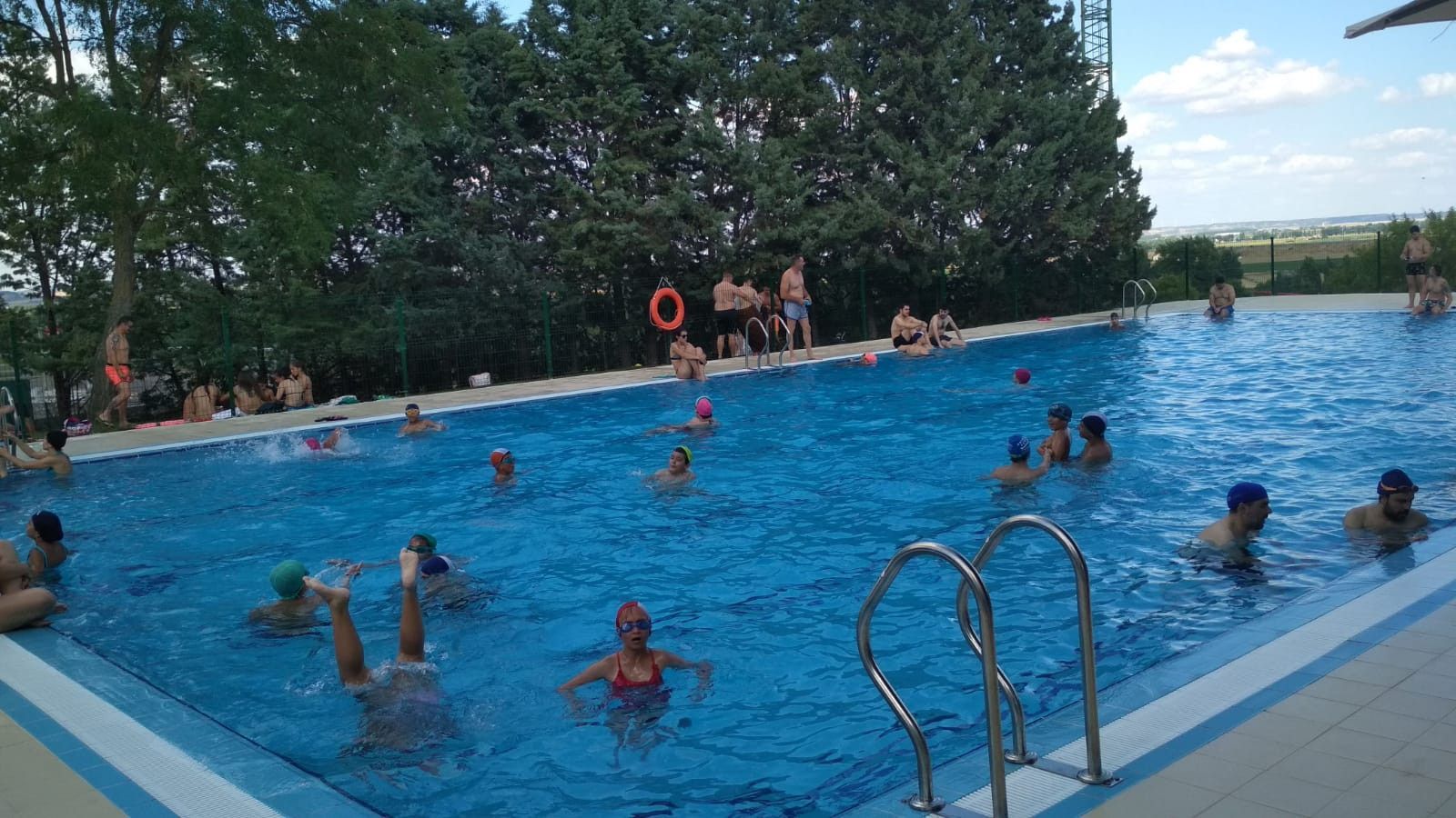 Efc8bf0e ee72 4c74 87cb 64e00cac9fe0