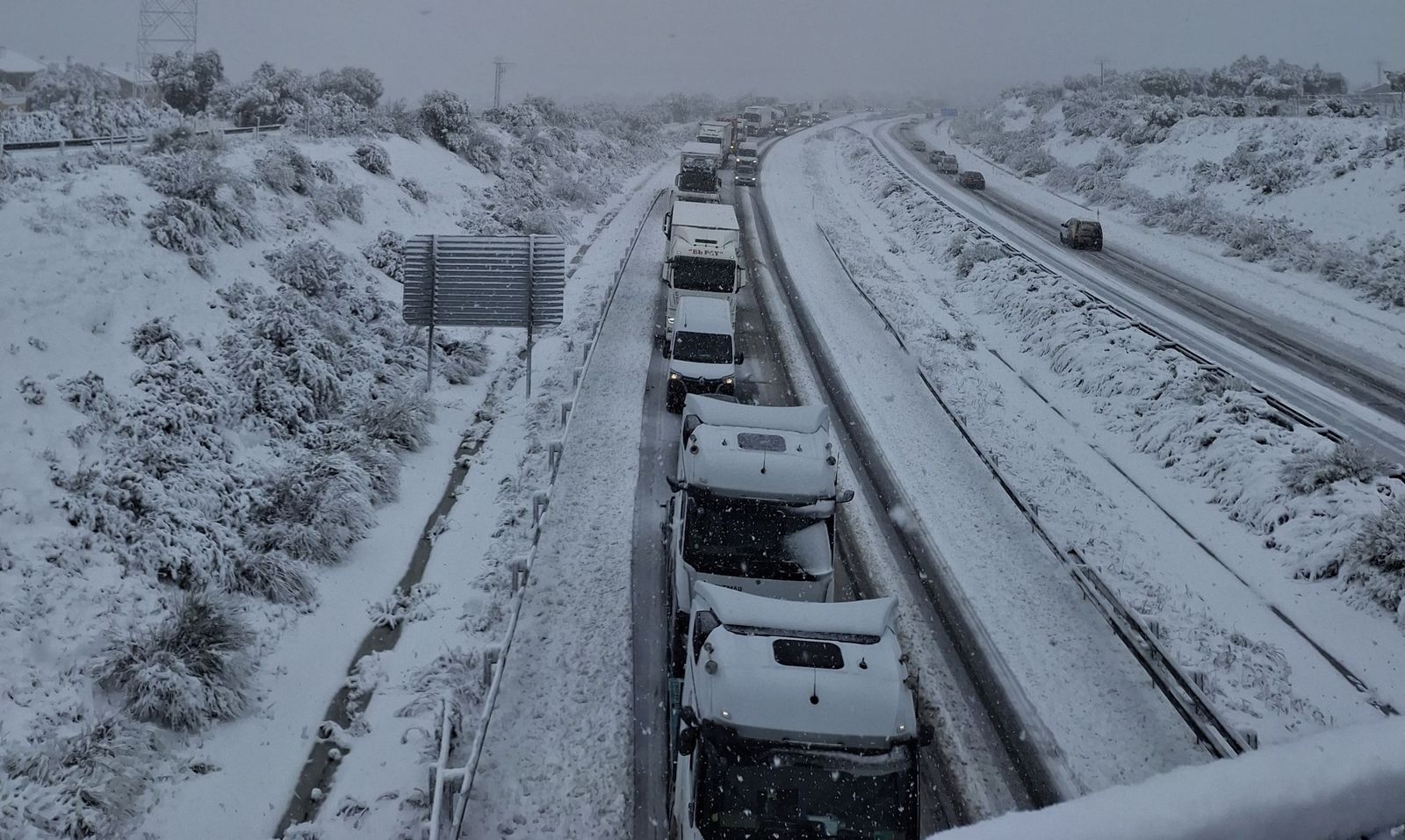Carreteras anegadas en Cuatro Calzadas