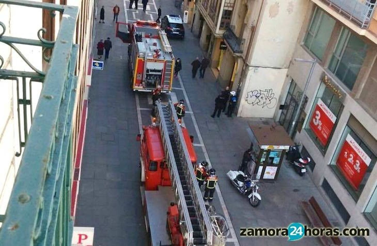 Bomberos en Santa Clara. Archivo