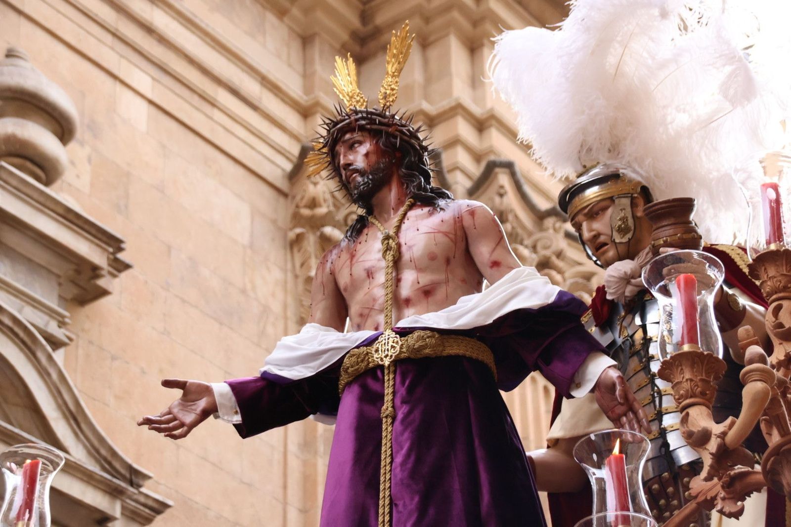 Jesús Despojado saliendo de la Iglesia de la Purísima