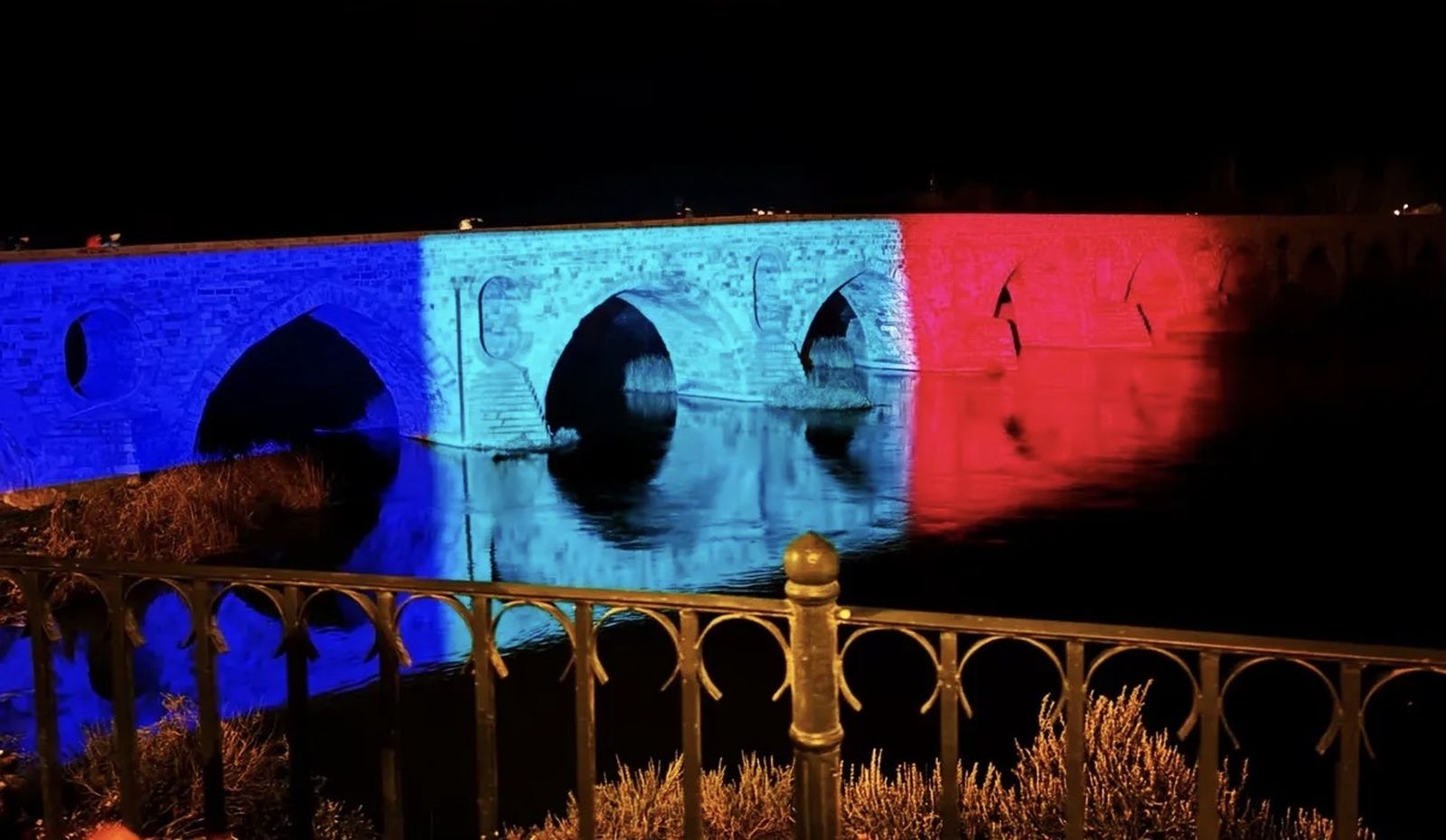 Imagen del Puente de Piedrs