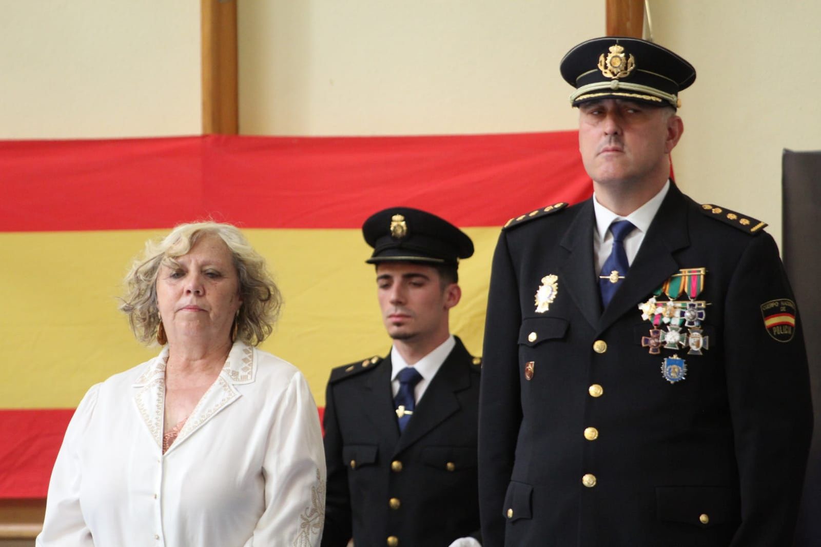 la-policia-nacional-de-salamanca-los-angeles-custodios-53