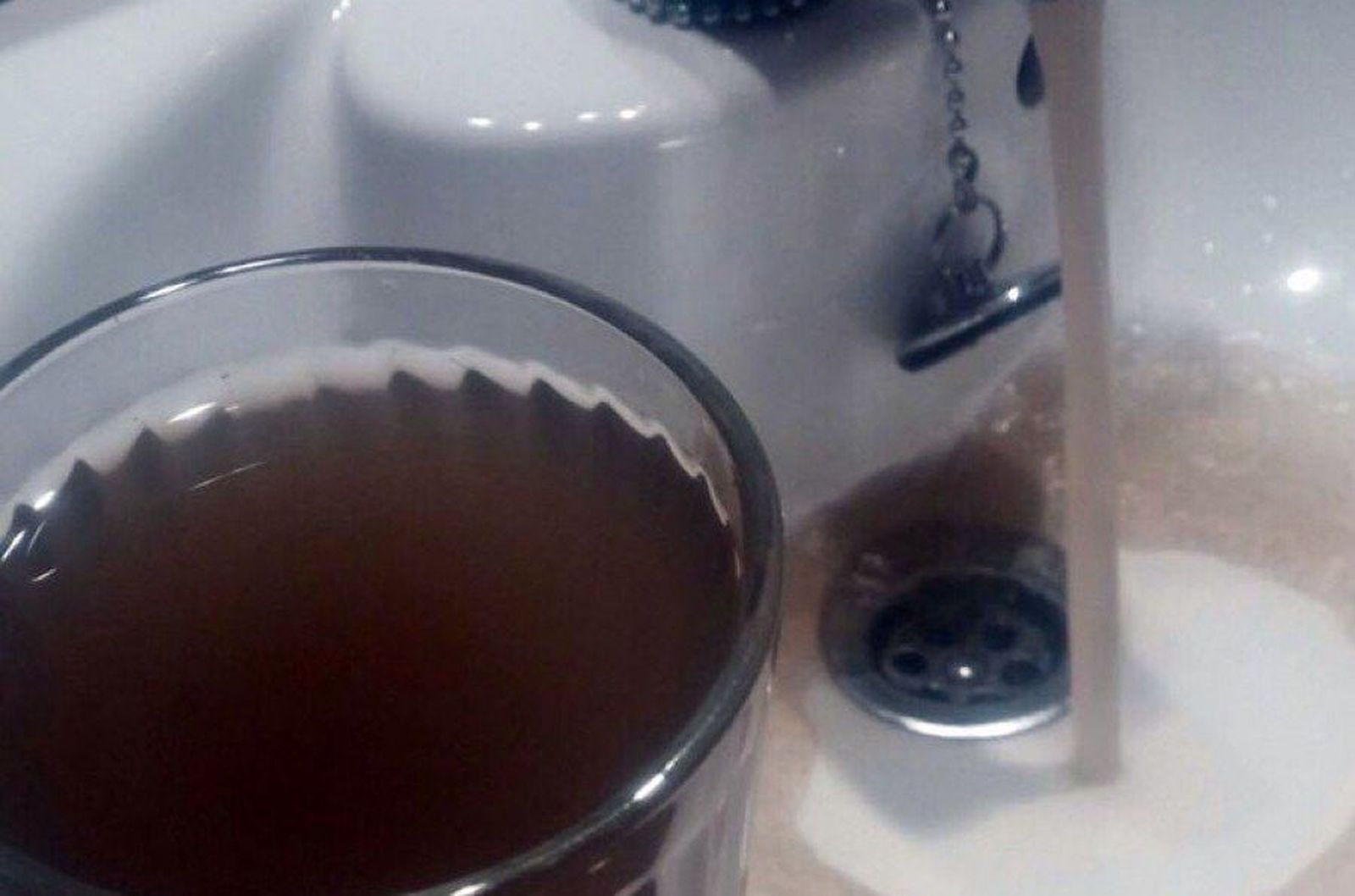 Las autoridades sanitarias desaconsejan el consumo de agua en Puebla de Sanabria y Castellanos