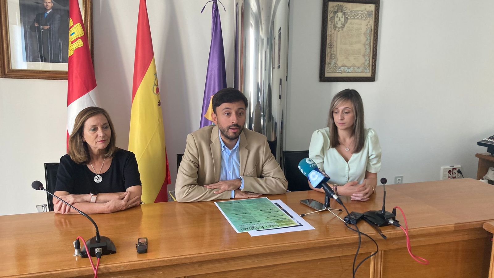 Un momento de la presentación del programa de San Miguel Arcángel