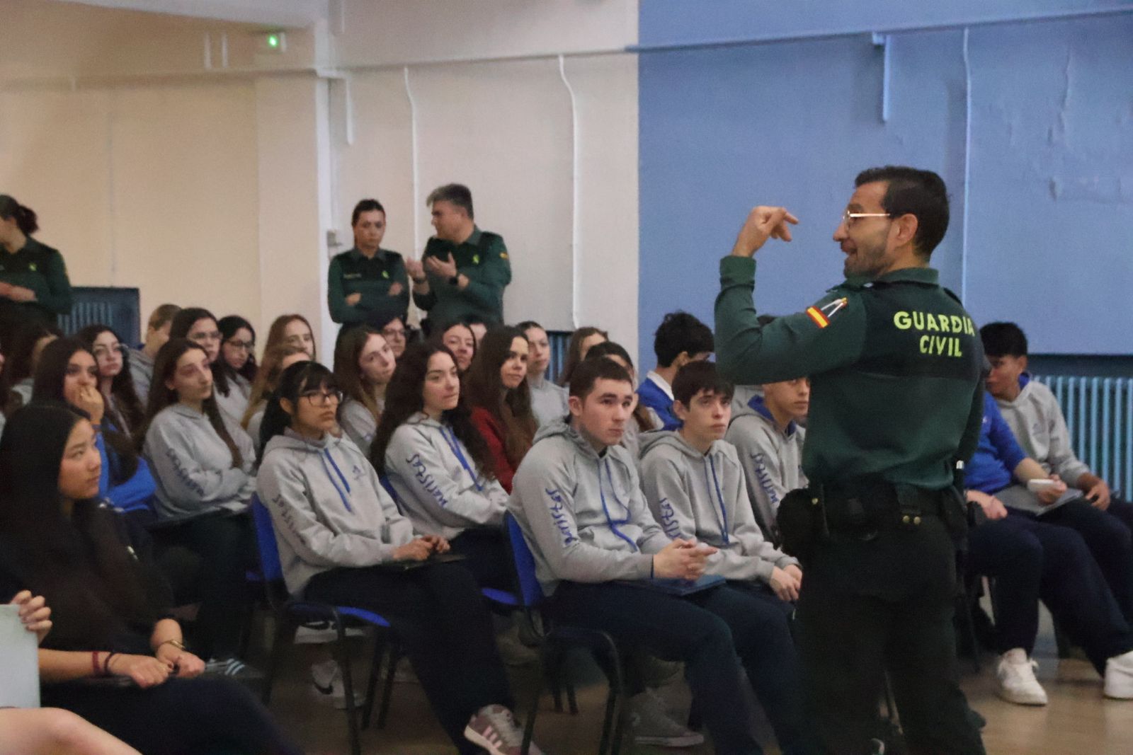 Reportaje ciberliga con Guardia Civil en Maristas
