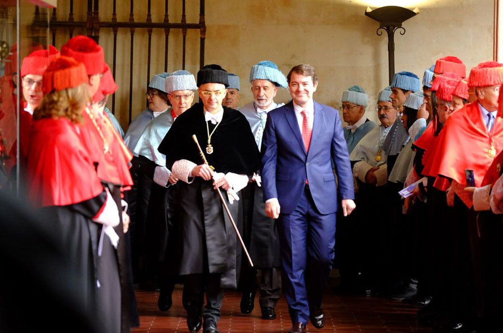 20191122 DOCTOR HONORIS CAUSA SANTIAGO MUÑOZ (18)