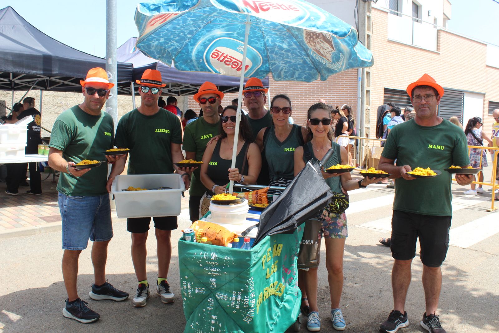 Banquete de paella en Doñinos para despedir sus fiestas por Santo Domingo de Guzmán