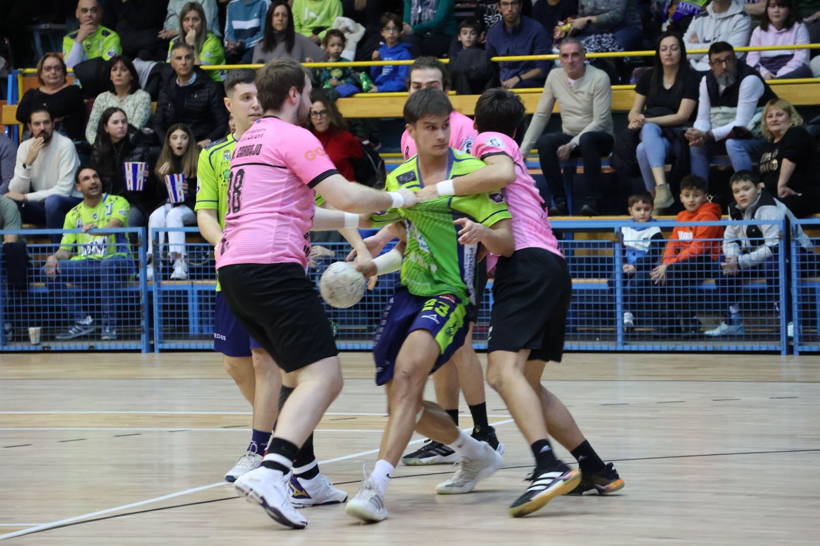 balonmano-zamora-balonmano-vetusta-19
