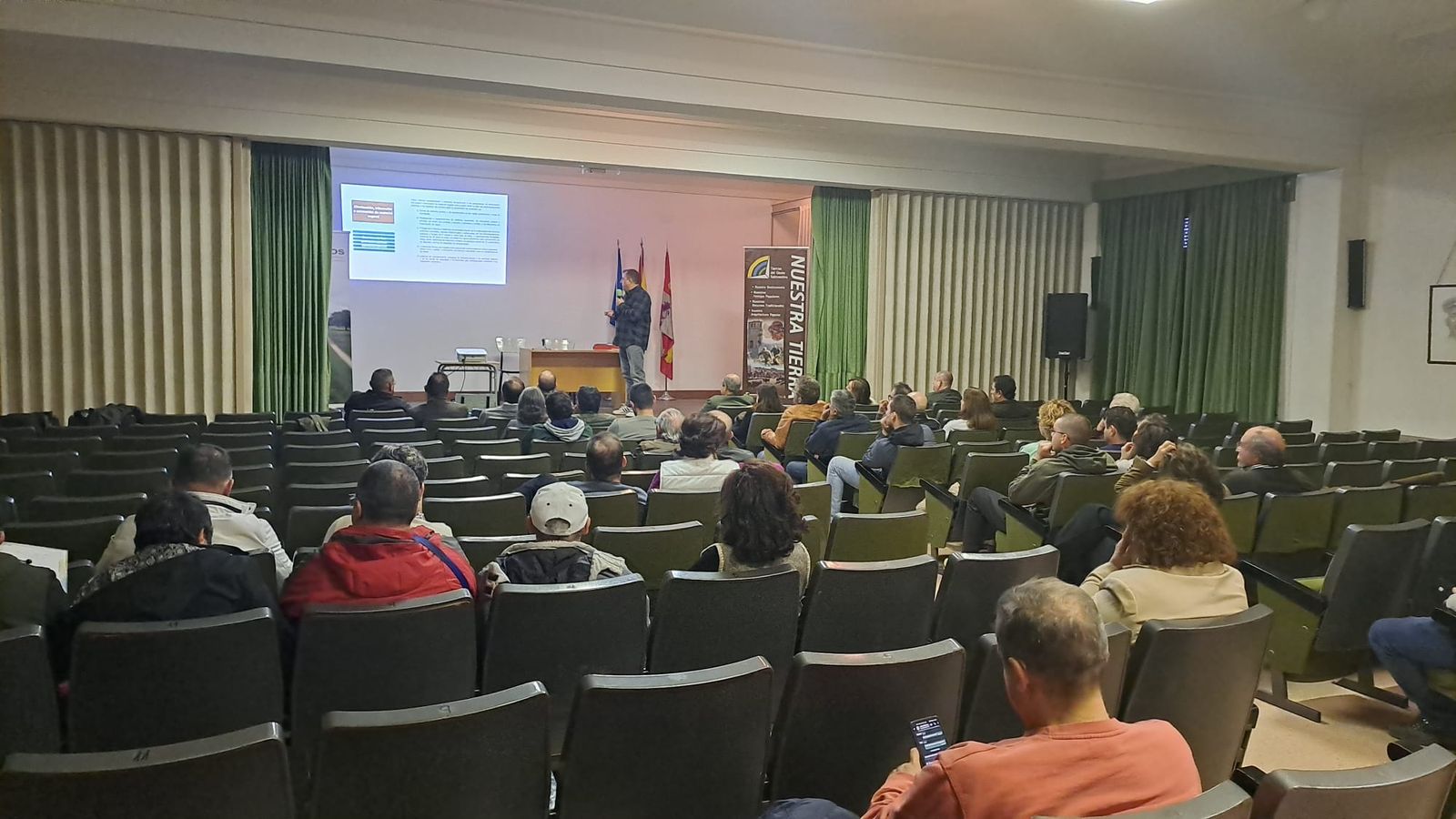 Villavieja de Yeltes celebra la jornada sobre 'Incendios y gestión de la dehesa' dentro de sus III Jornadas Técnicas
