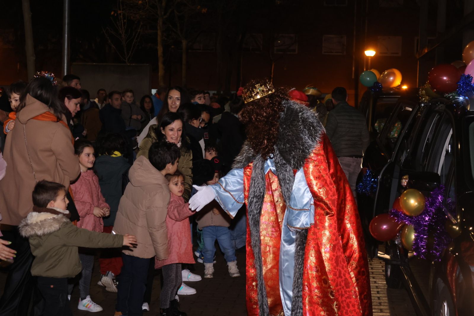 Pasacalles navideño en el barrio de El Zurguén