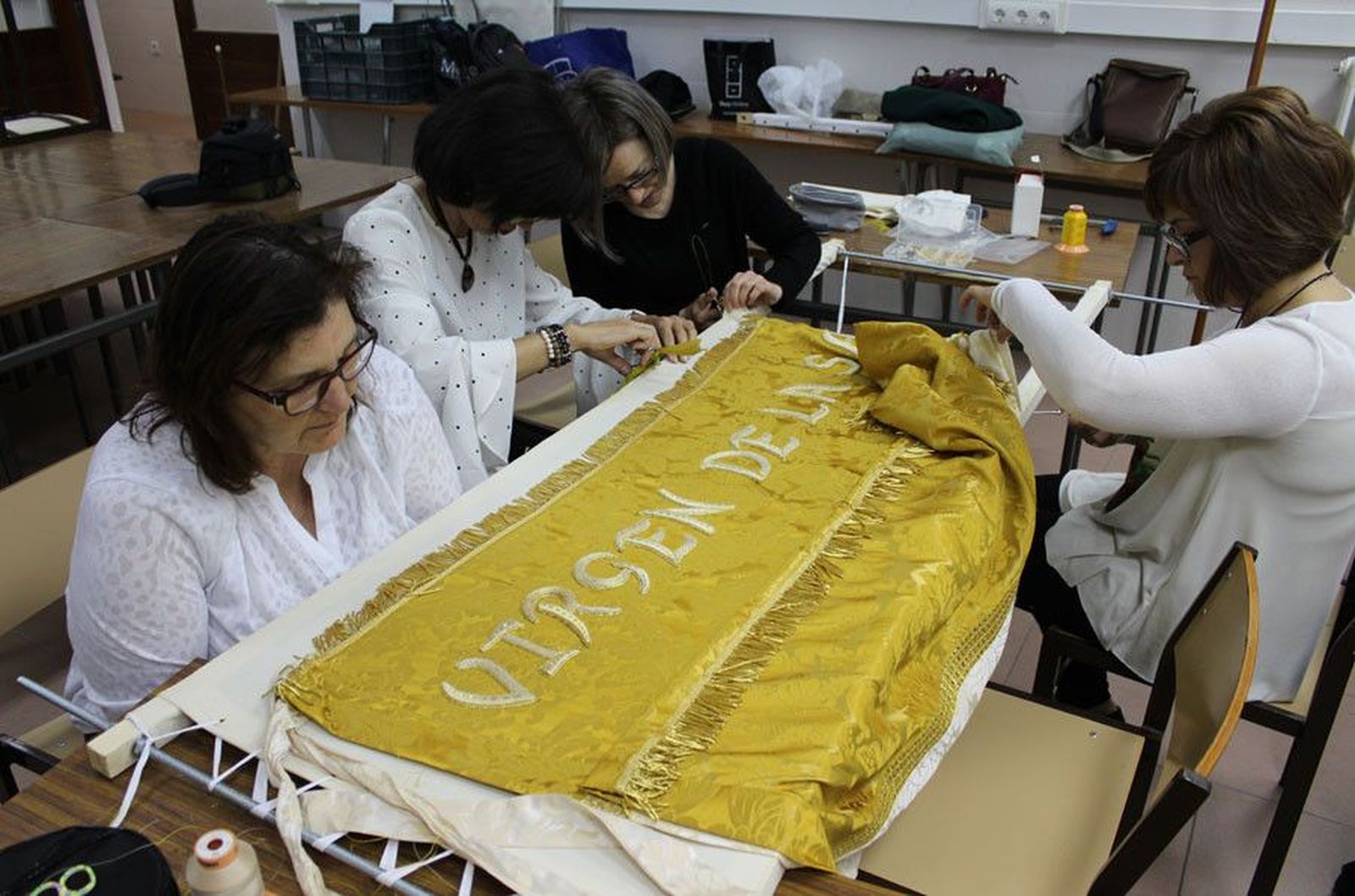 Taller bordado saleta