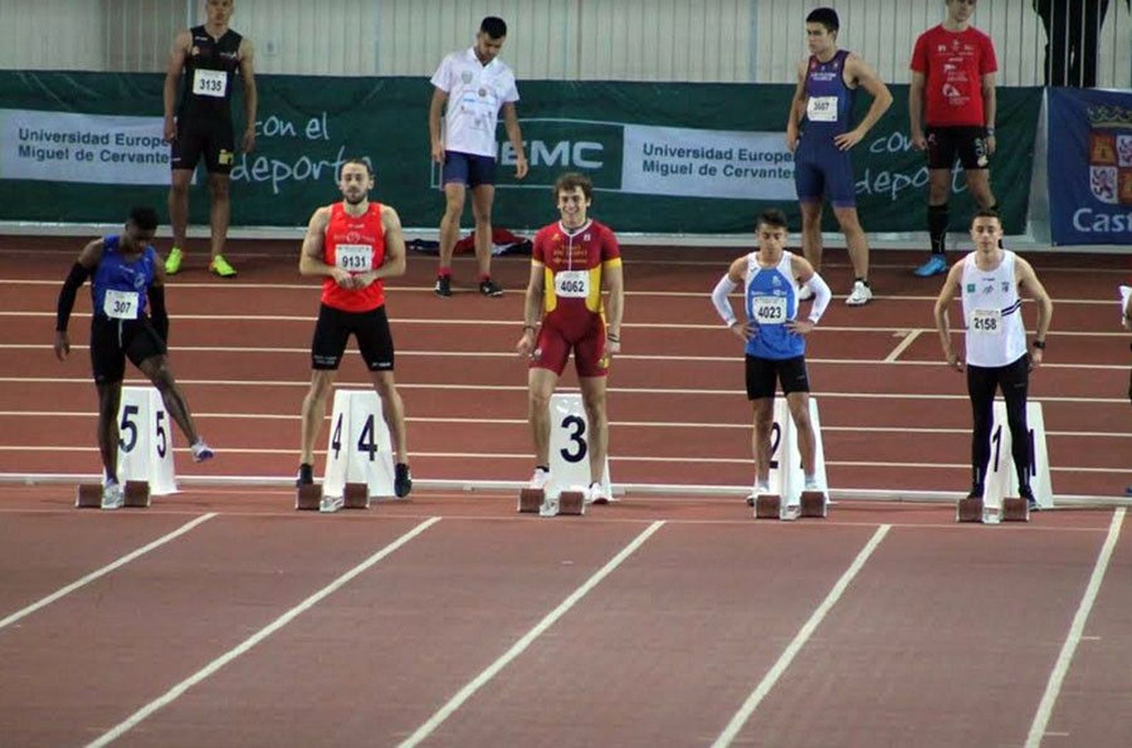 Atletismo pista vino toro