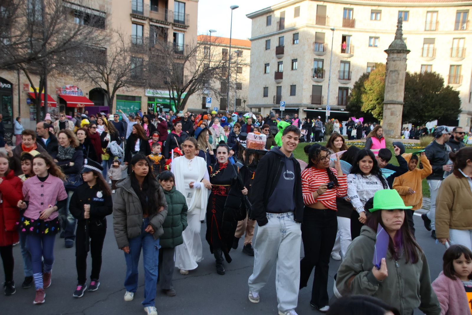 Desfile de Carnaval del Consejo Social del Rollo
