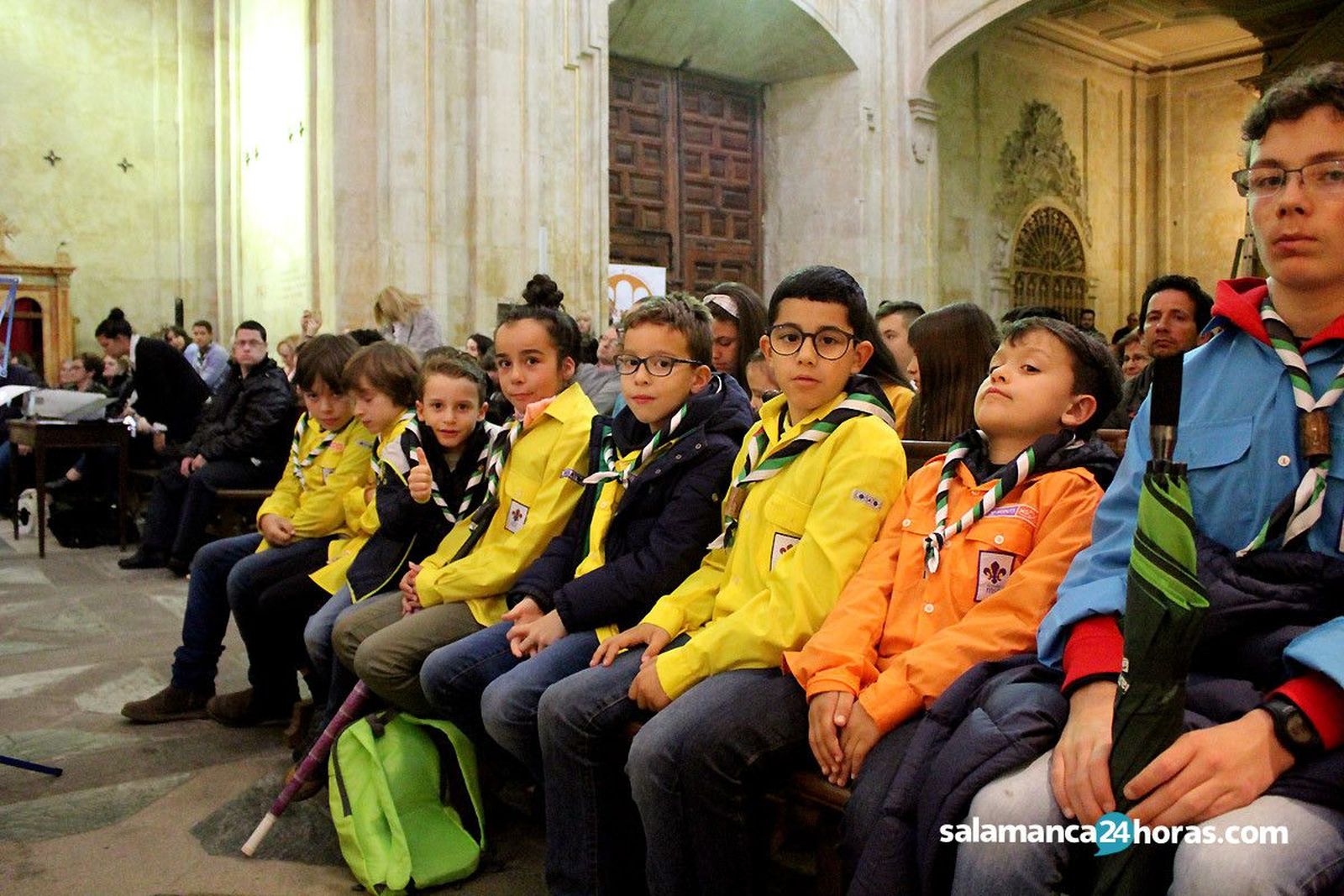 Entrega reconocimiento a la infancia a Movimiento Scout Católico (13)