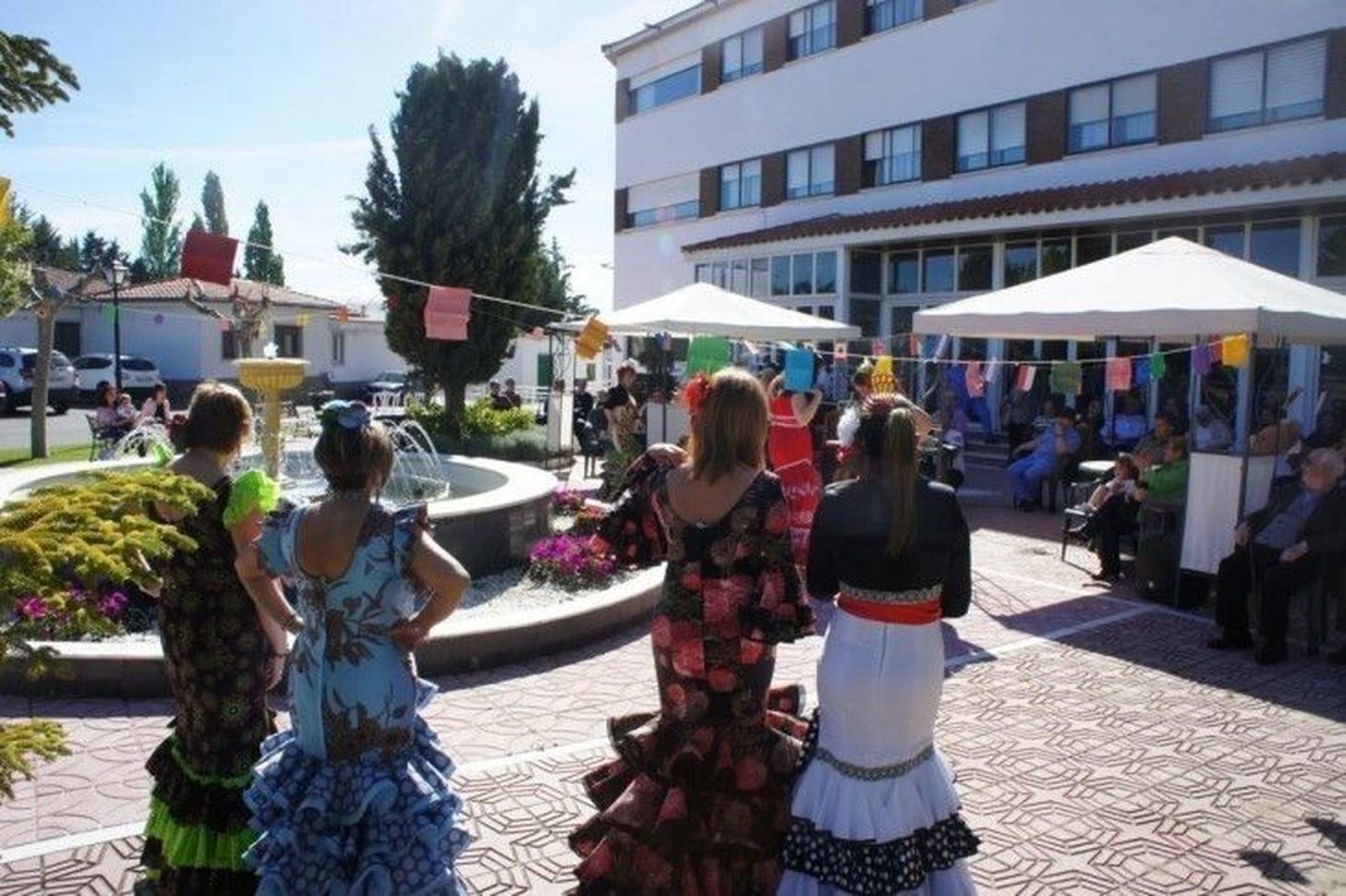 Farolillos y flamenco para una gran Feria de abril