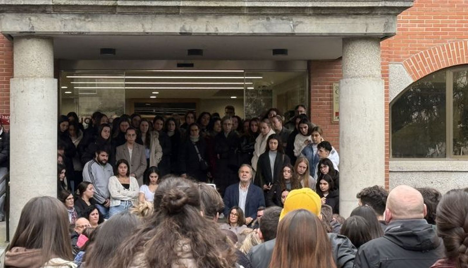 La facultad de Educación de la USAL rinde homenaje a Belén, la educadora social asesinada en Badajoz