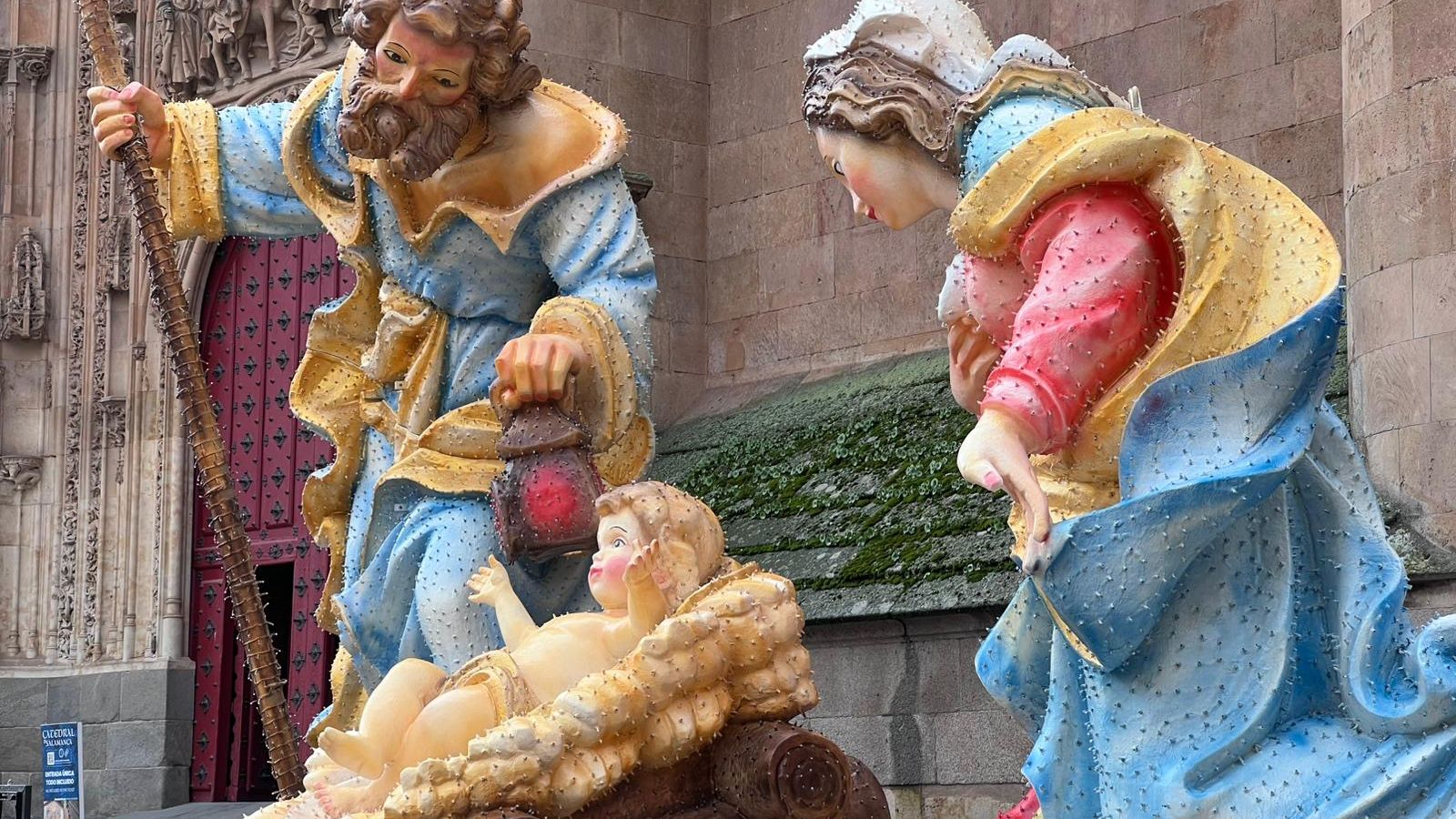 Natividad en el atrio de la Catedral