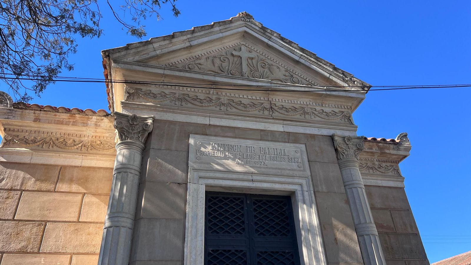 Panteón de Laureana Ramos 