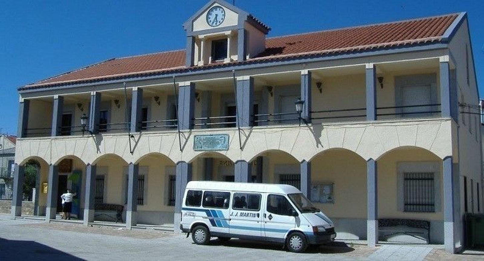 Iberdrola compra a Gas Natural la distribuidora de energía de Navasfrías