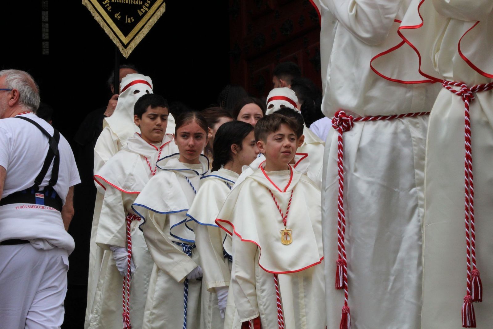 procesion-de-la-borriquilla-en-salamanca-domingo-de-ramos-13-de-abril-de-2025-fotos-belen-hurtado-5