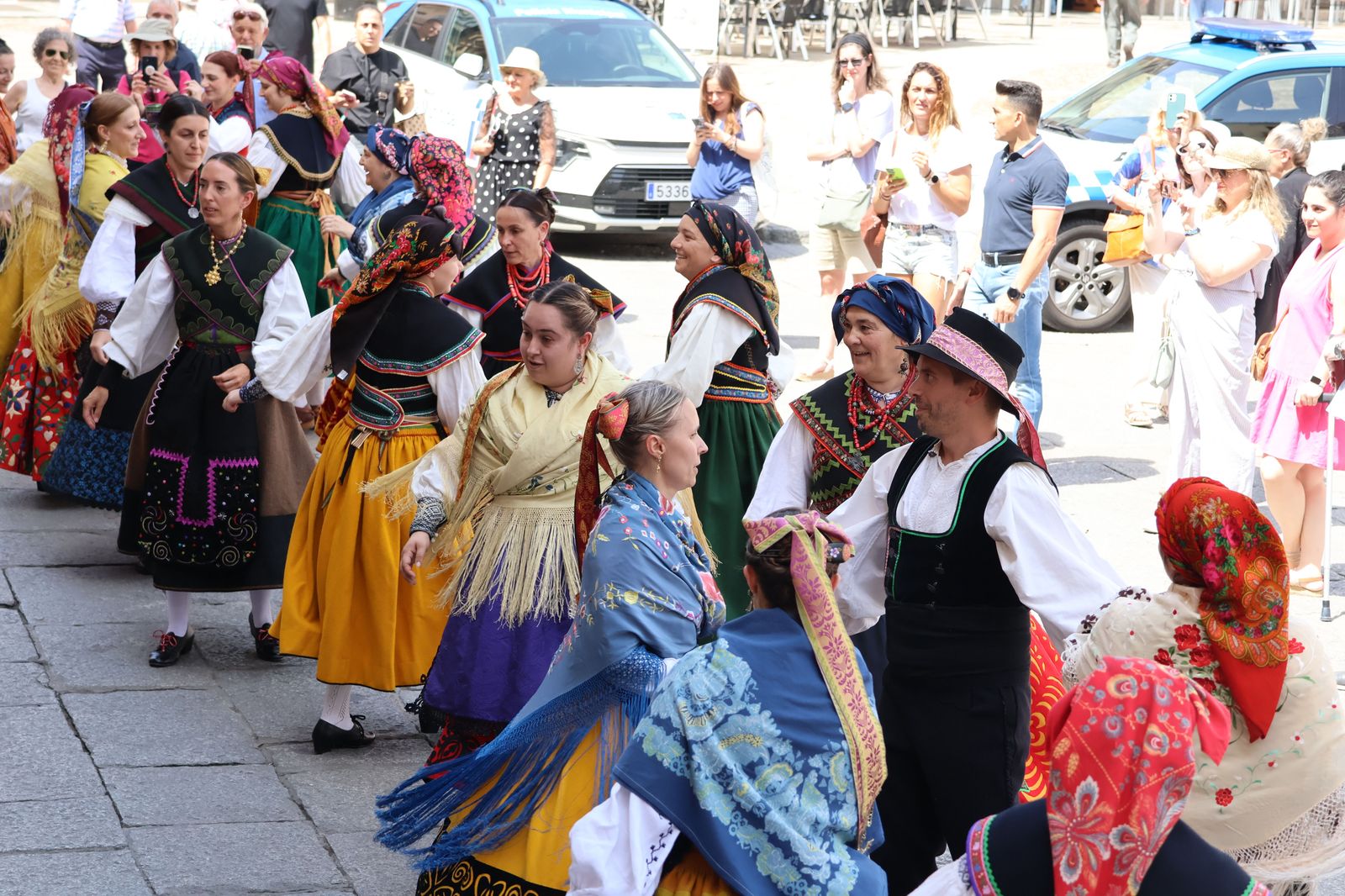 grupo-bajo-duero-en-la-xxxii-muestra-de-folklore-22
