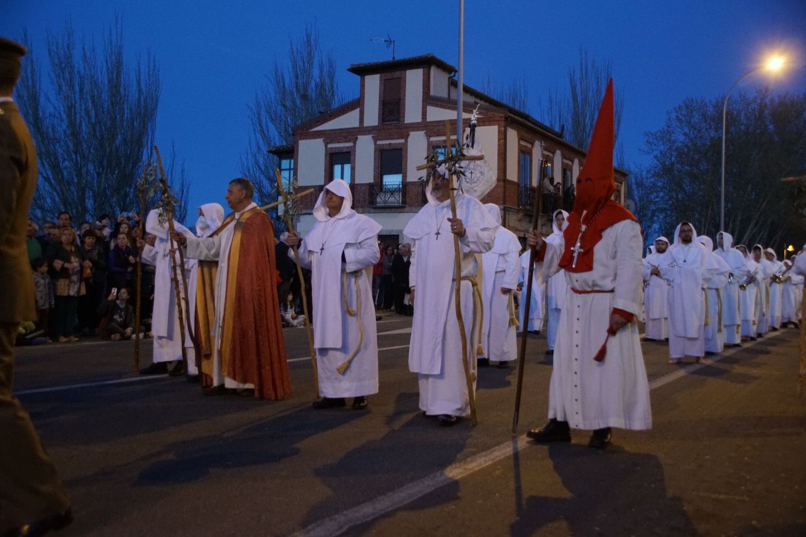 a0b1219f-c5db-4dfb-b563-612a42559e36