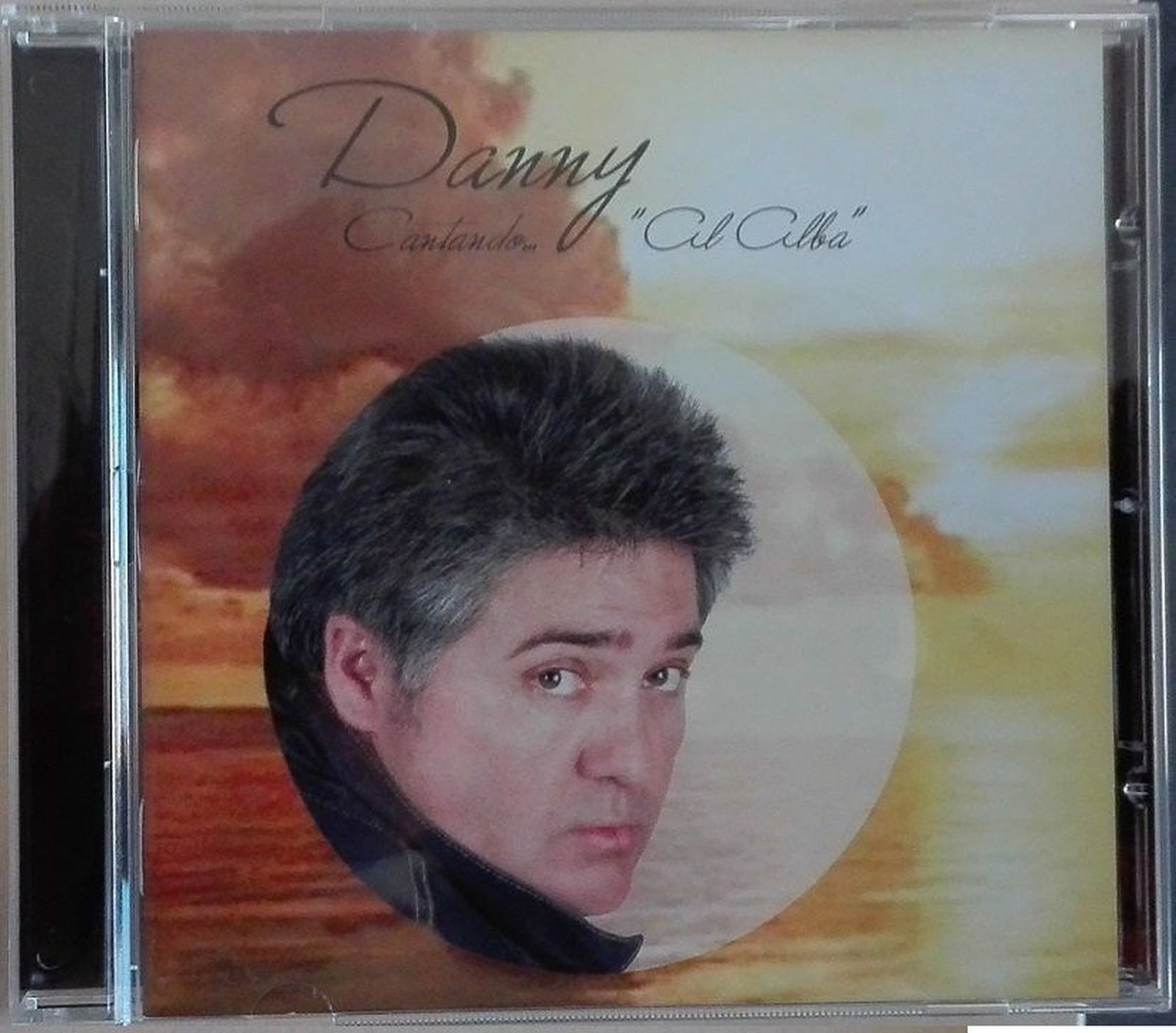 'Cantando al Alba', nuevo disco del cantante Danny