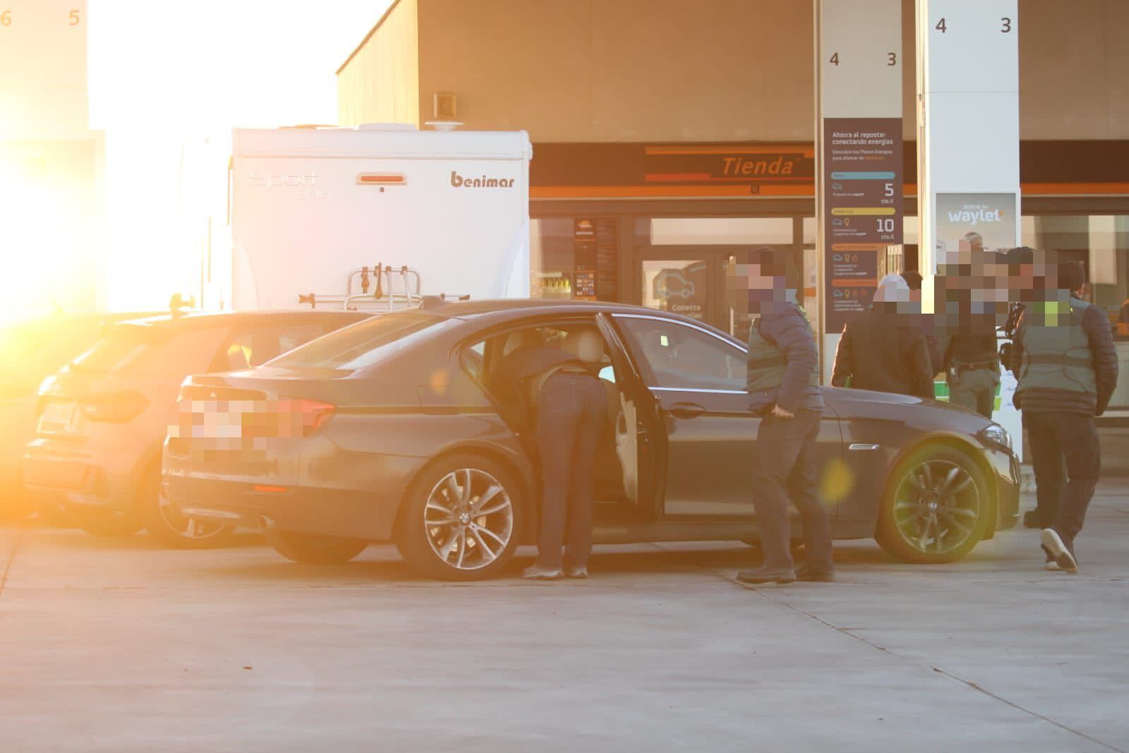 whatsapp-image-2024-12-20-at-18-11-31-4