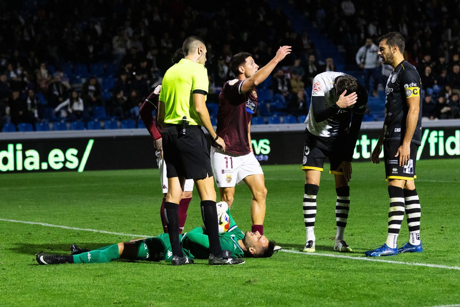 Partido entre Unionistas y Pontevedra en el Reina Sofía