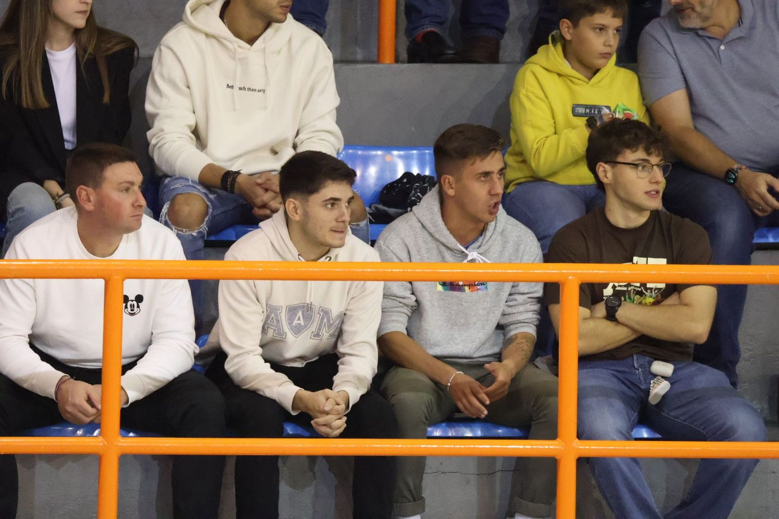 20231018194849-img-3446