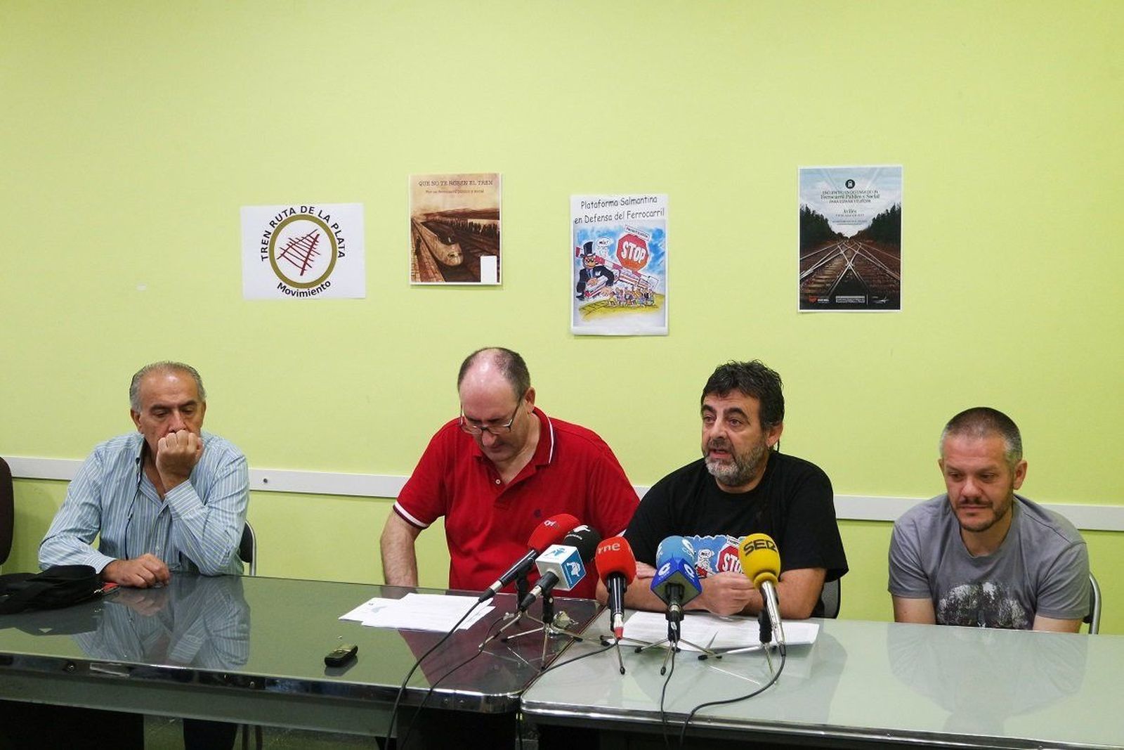 La Plataforma en Defensa del Ferrocarril reclama un servicio público verdadero que cohesione el territorio