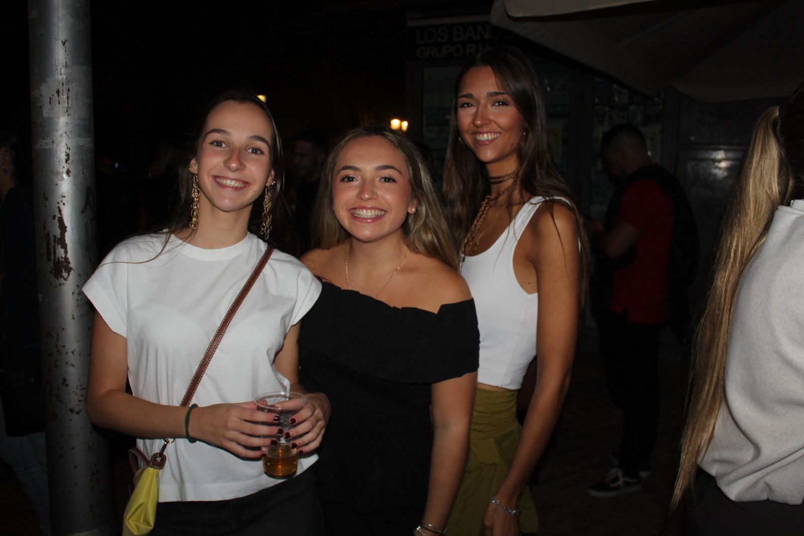 Ambiente en la Feria de Día en la tarde de este jueves