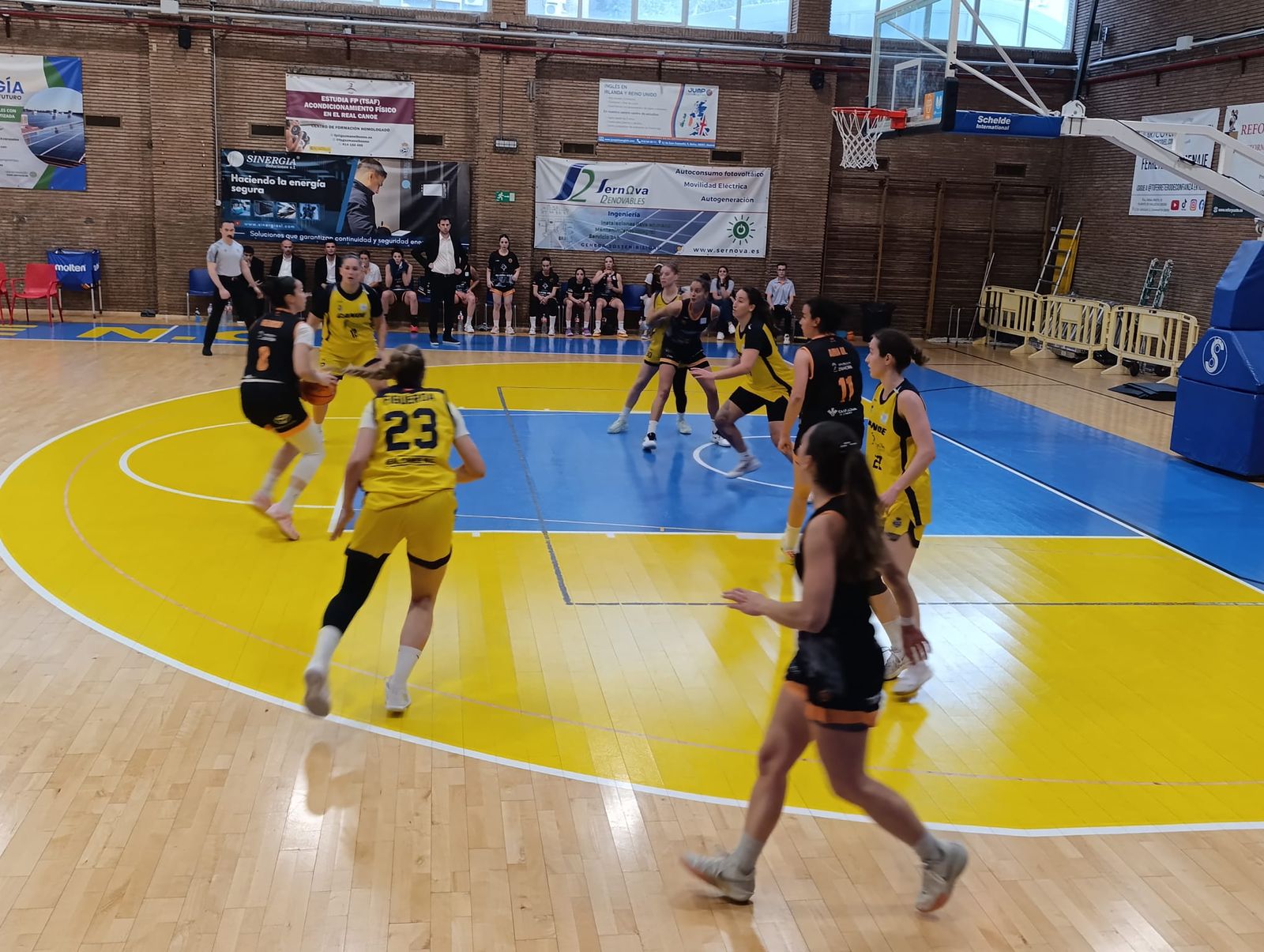 Real Canoe- CD Zamarat