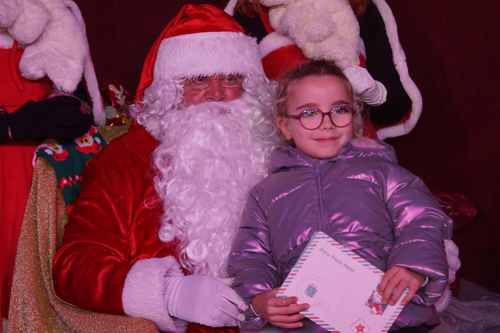 El Encinar recibe la visita de Papa Noel