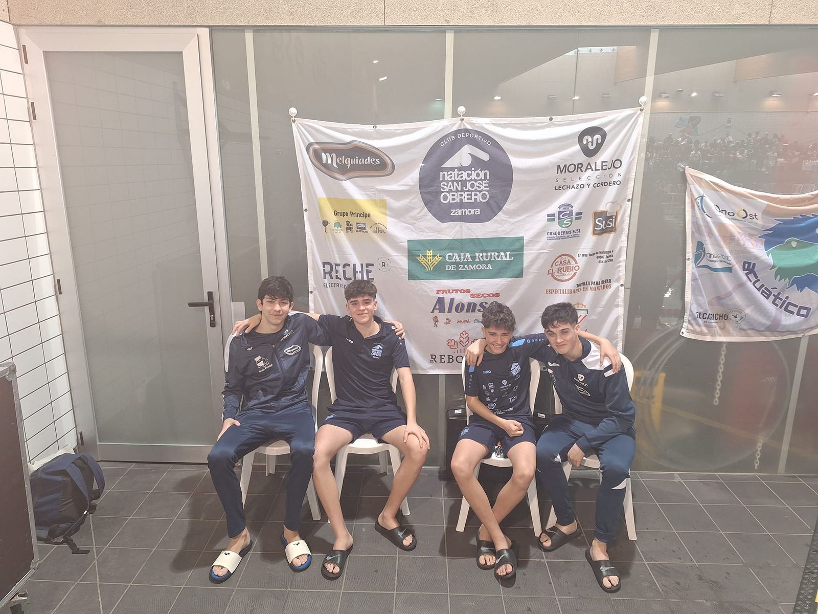 El CD Natación San José Obrero, contento por la “lucha y entrega” de sus nadadores en el Regional junior y absoluto